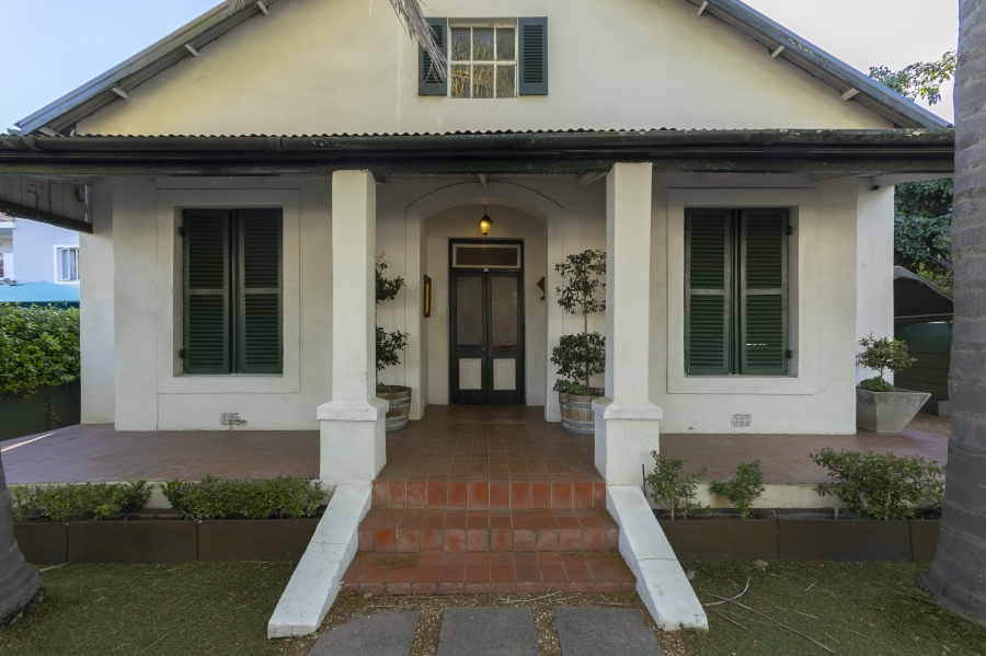 4 Bedroom Property for Sale in Stellenbosch Central Western Cape